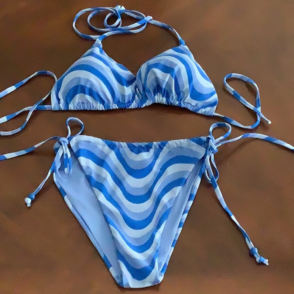 Blue and White Wave Bikini with Triangle Top
